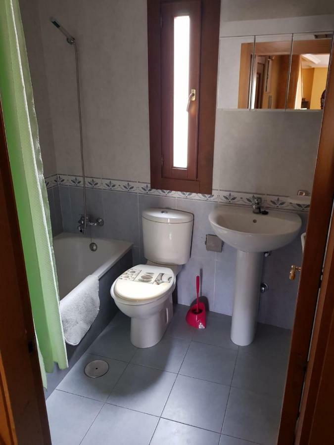 Apartamento El Bosquin Nueva De Llanes Exterior foto